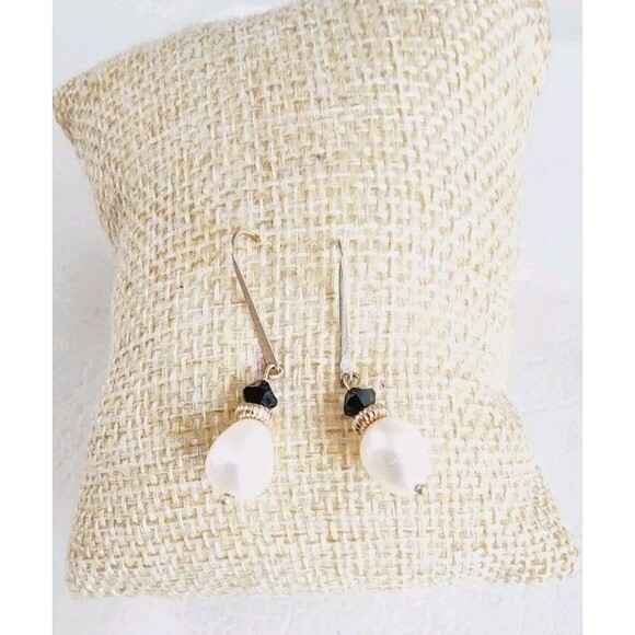 ZZ SARDELI 418 SIGNED 10 K GOLD FRESHWATER PEARL DROP EARRINGS 1.85 GMS 1.25" - Picture 1 of 6